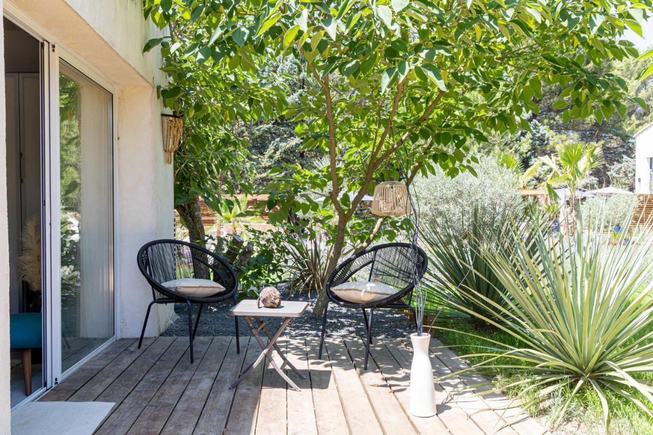 Les Lodges Taizen, Sejour Spa- Sans Enfants Saint-Cannat Exteriér fotografie